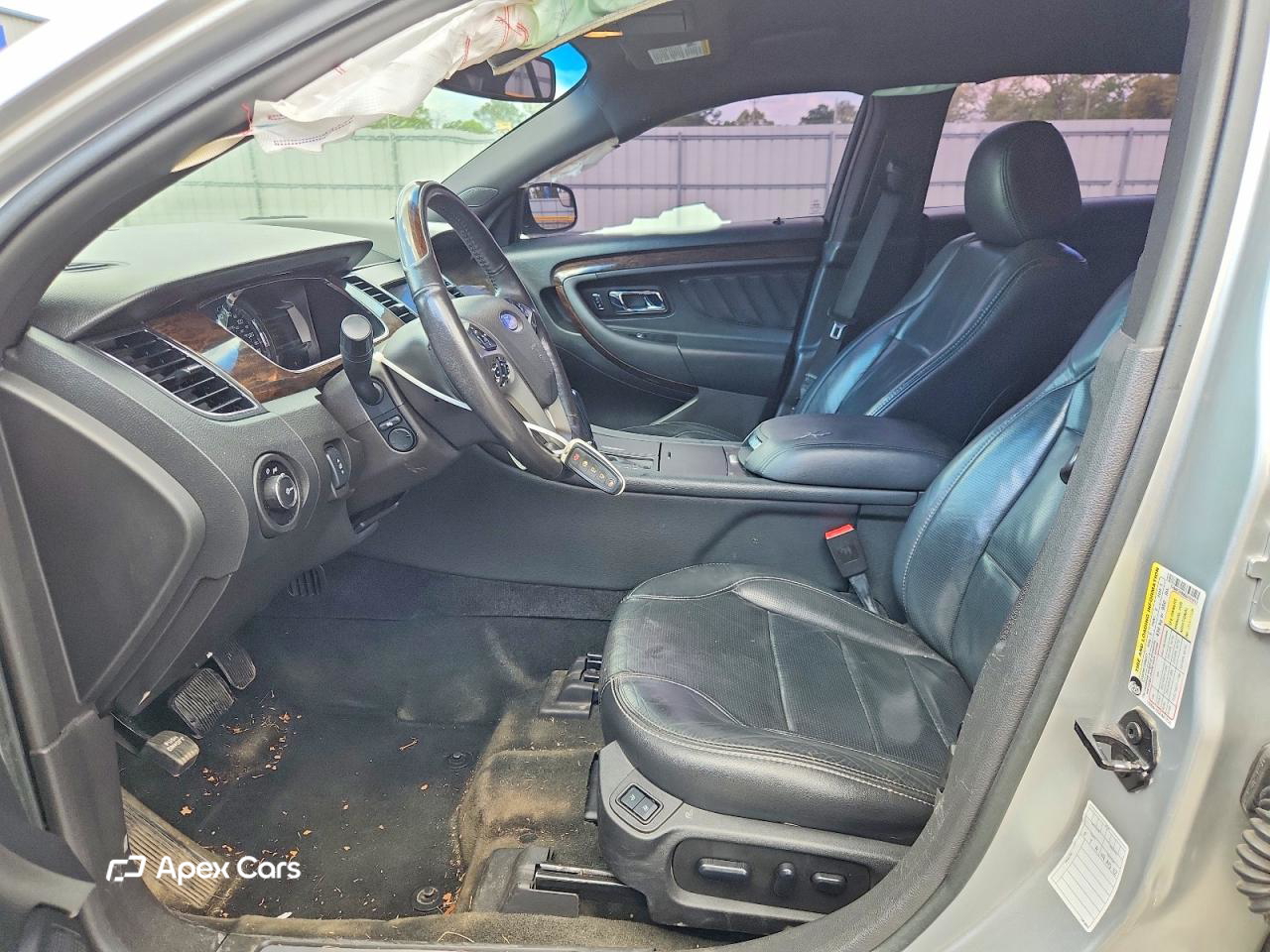Ford Taurus 2016