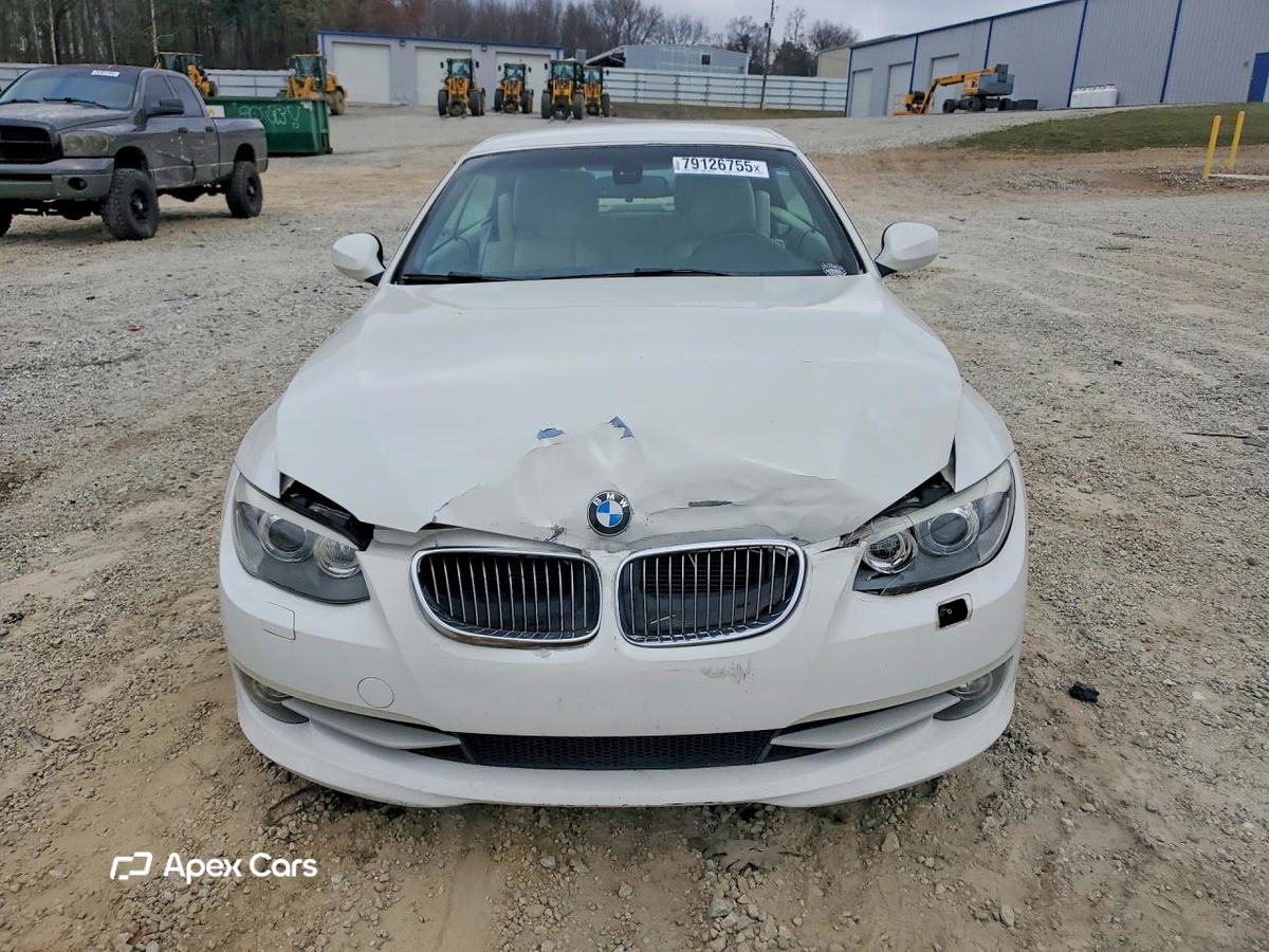 BMW Series 3 2011