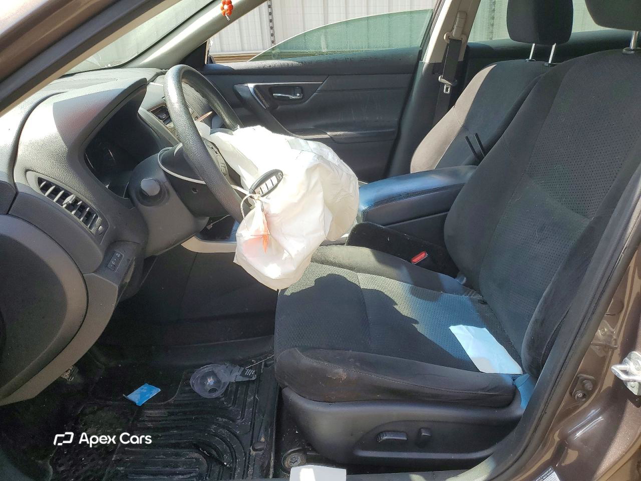 Nissan Altima 2015