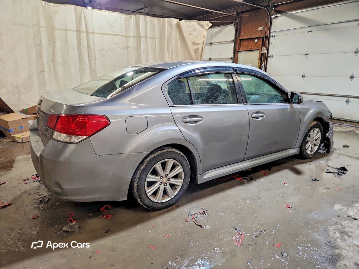 Subaru Legacy 2011