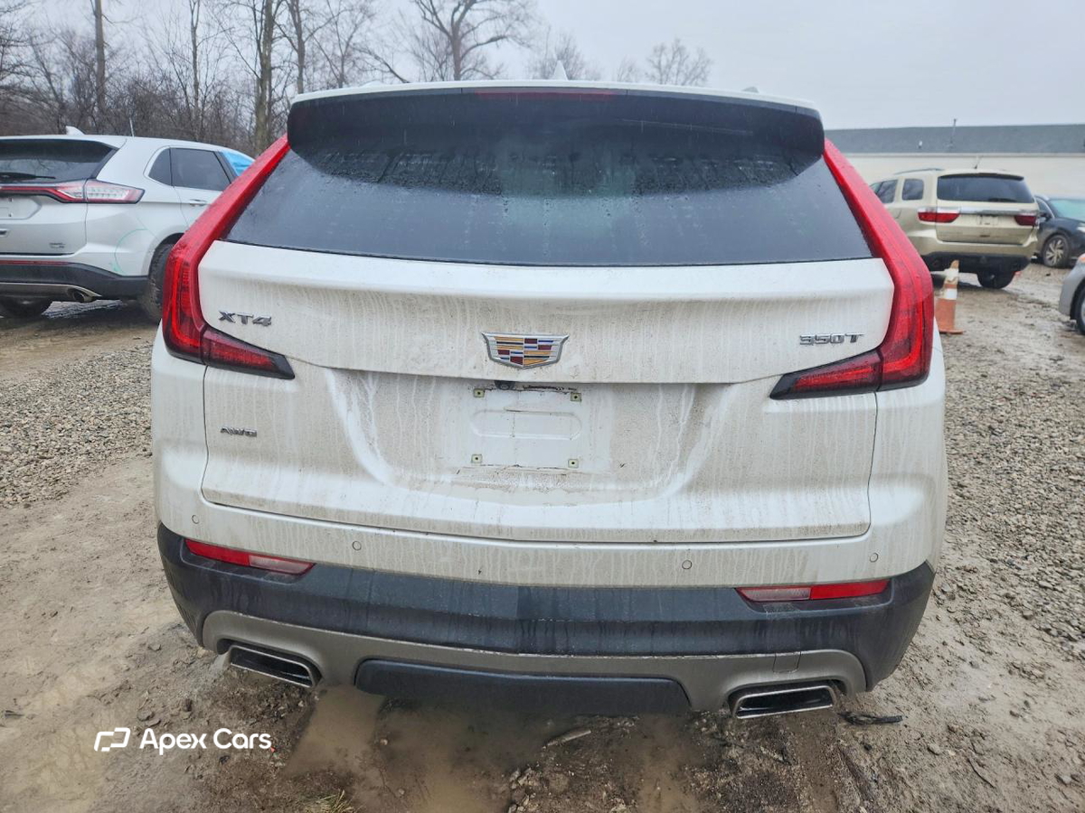 Cadillac XT4 2021