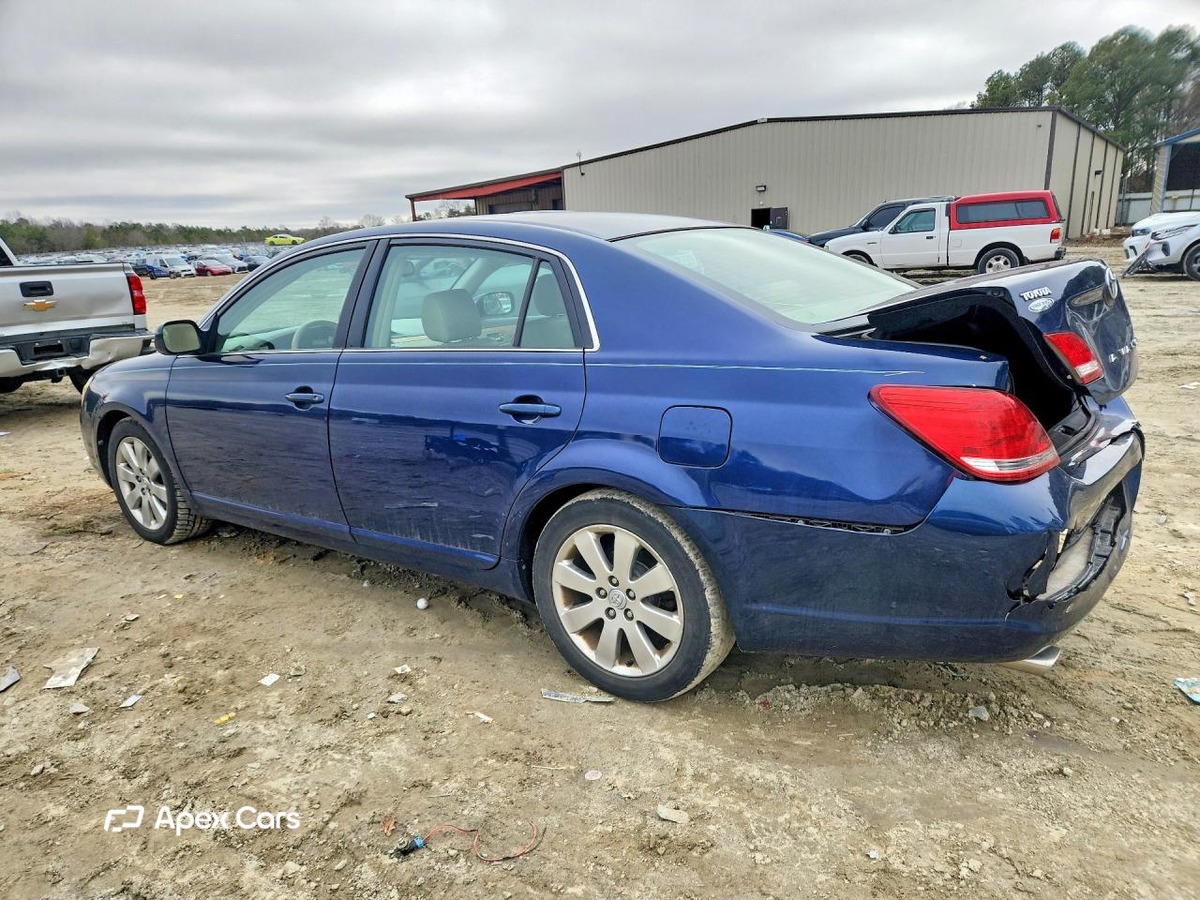 Toyota Avalon 2006