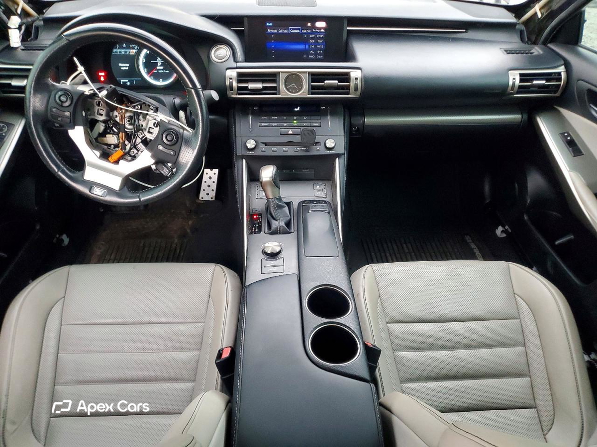 Lexus IS 2015