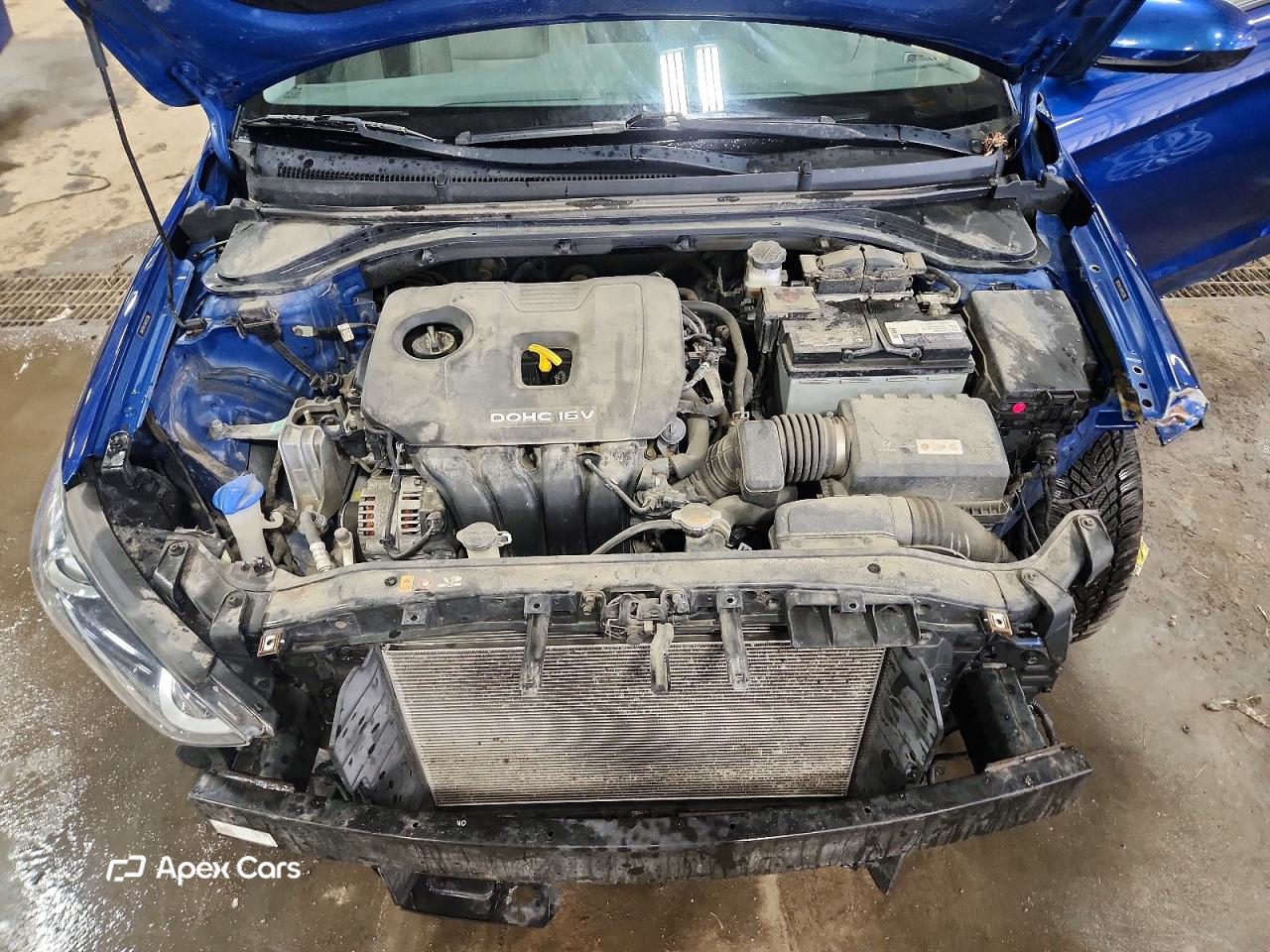 Hyundai Elantra 2017