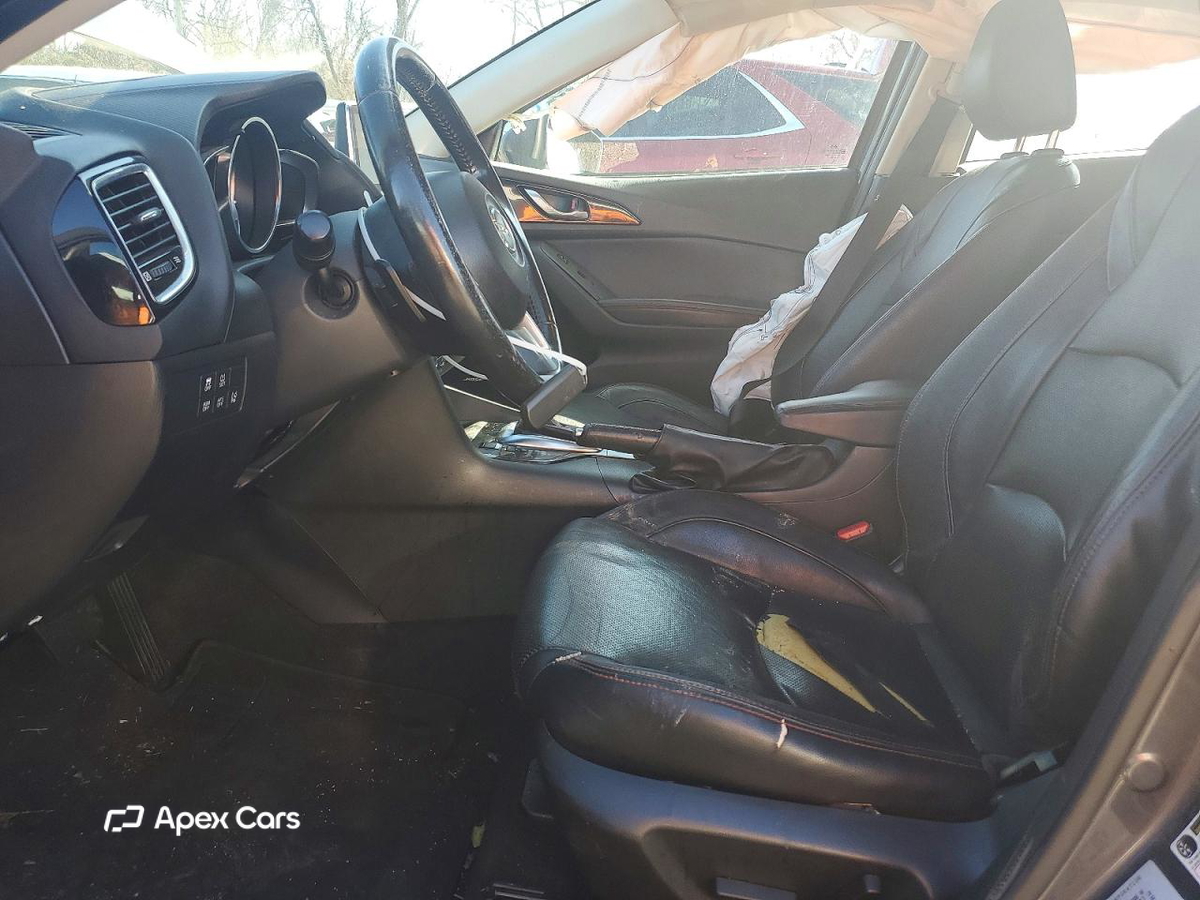 Mazda 3 2015