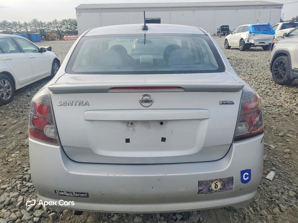 Nissan Sentra 2012