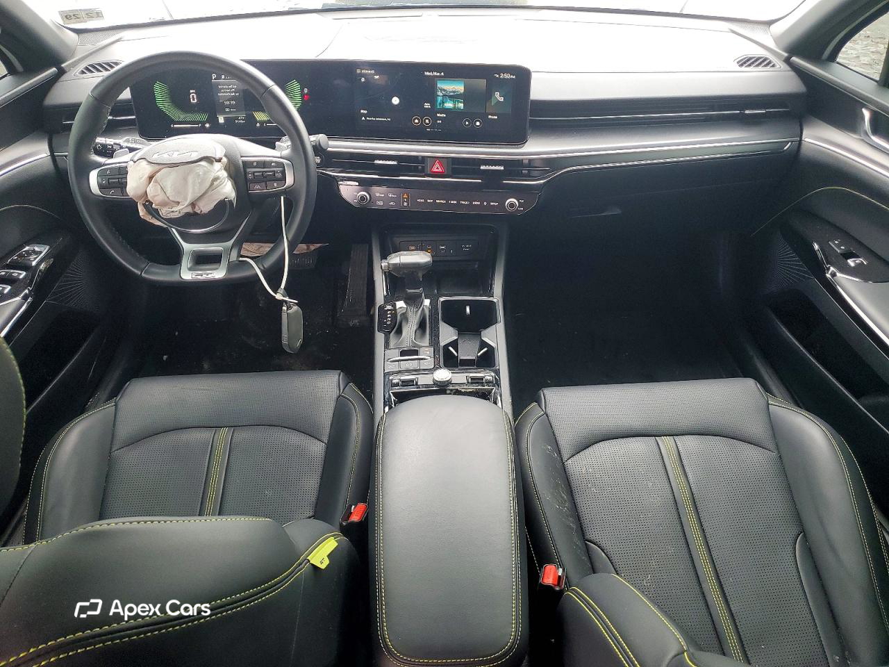 Kia K5 2025