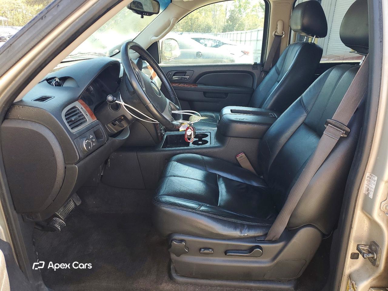 Chevrolet Tahoe 2013