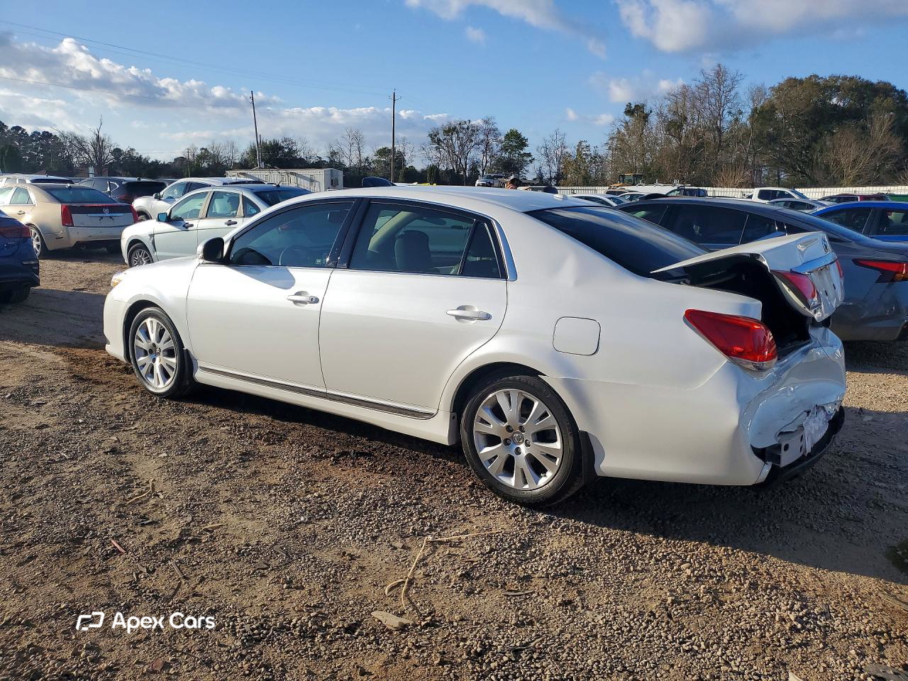 Toyota Avalon 2011