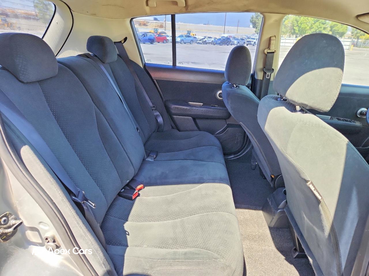 Nissan Versa 2010
