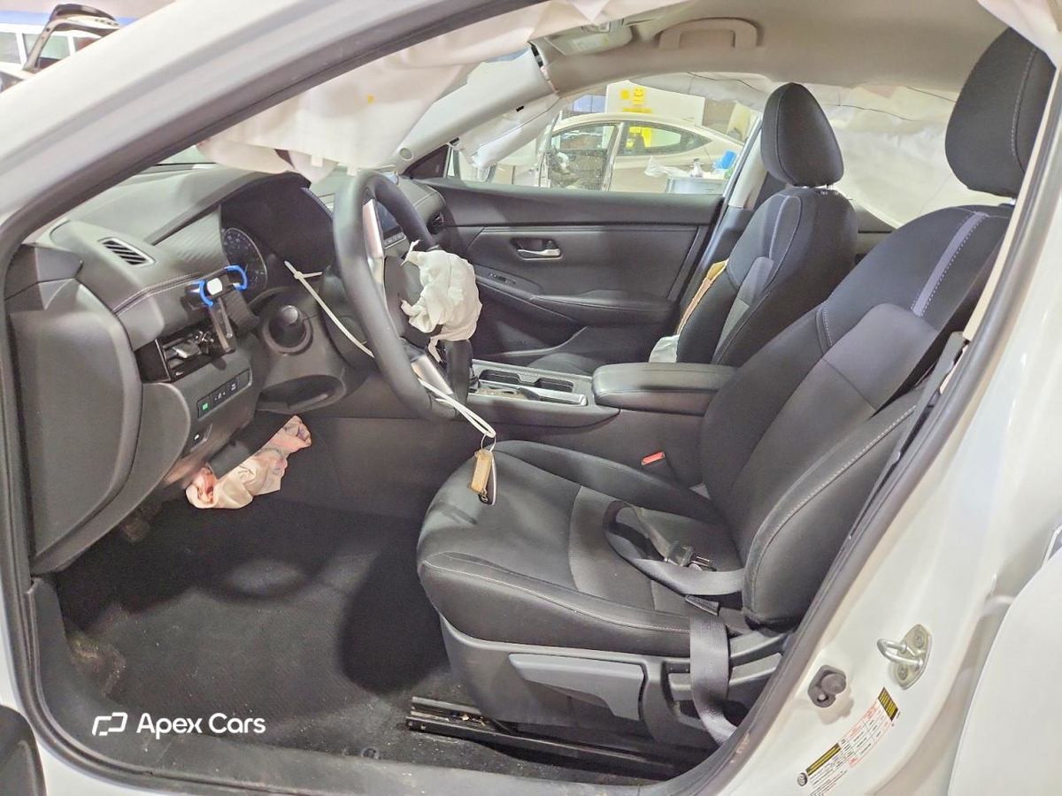 Nissan Sentra 2024