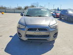 Mitsubishi Outlander 2015