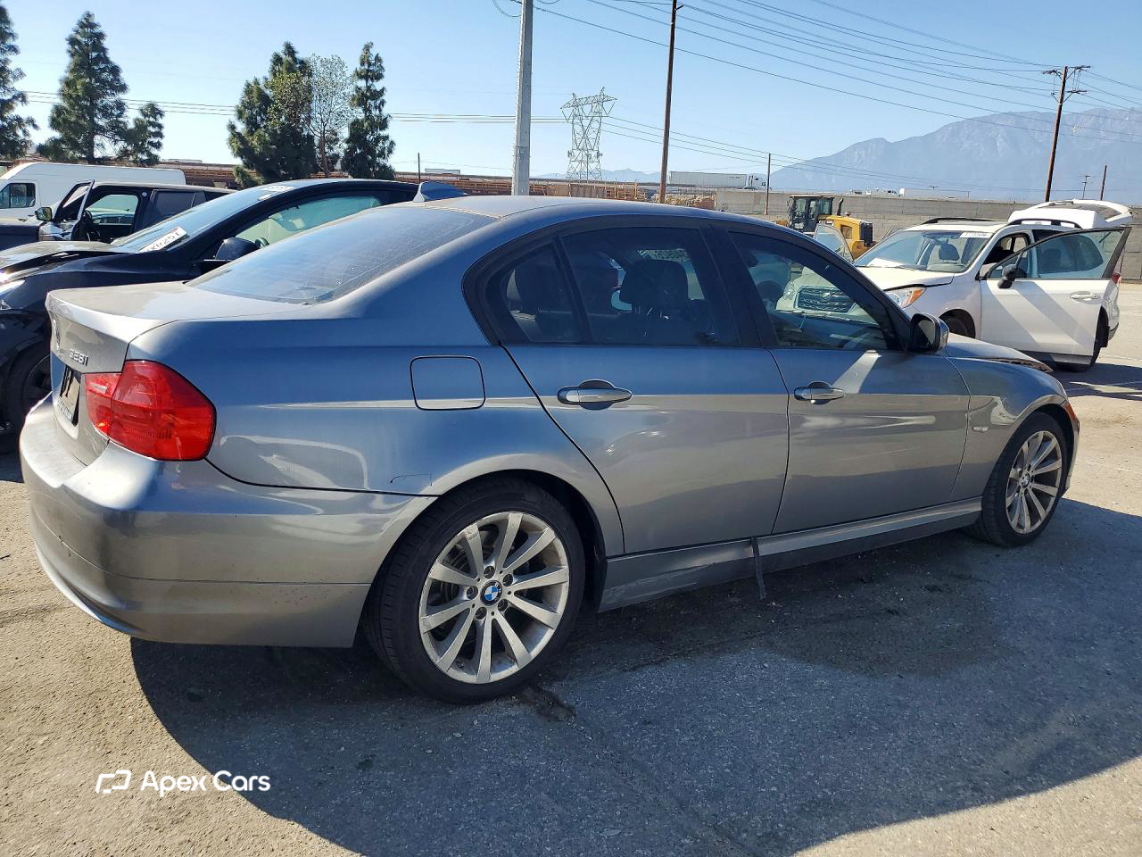 BMW Series 3 2011
