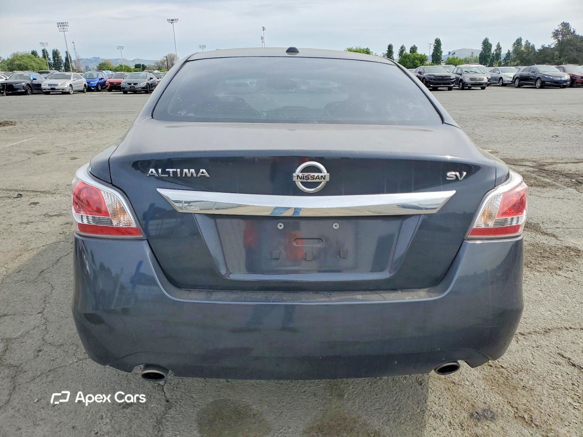 Nissan Altima 2015