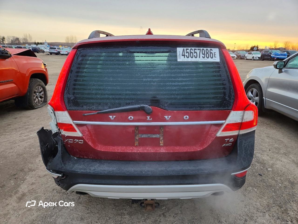 Volvo XC70 2015