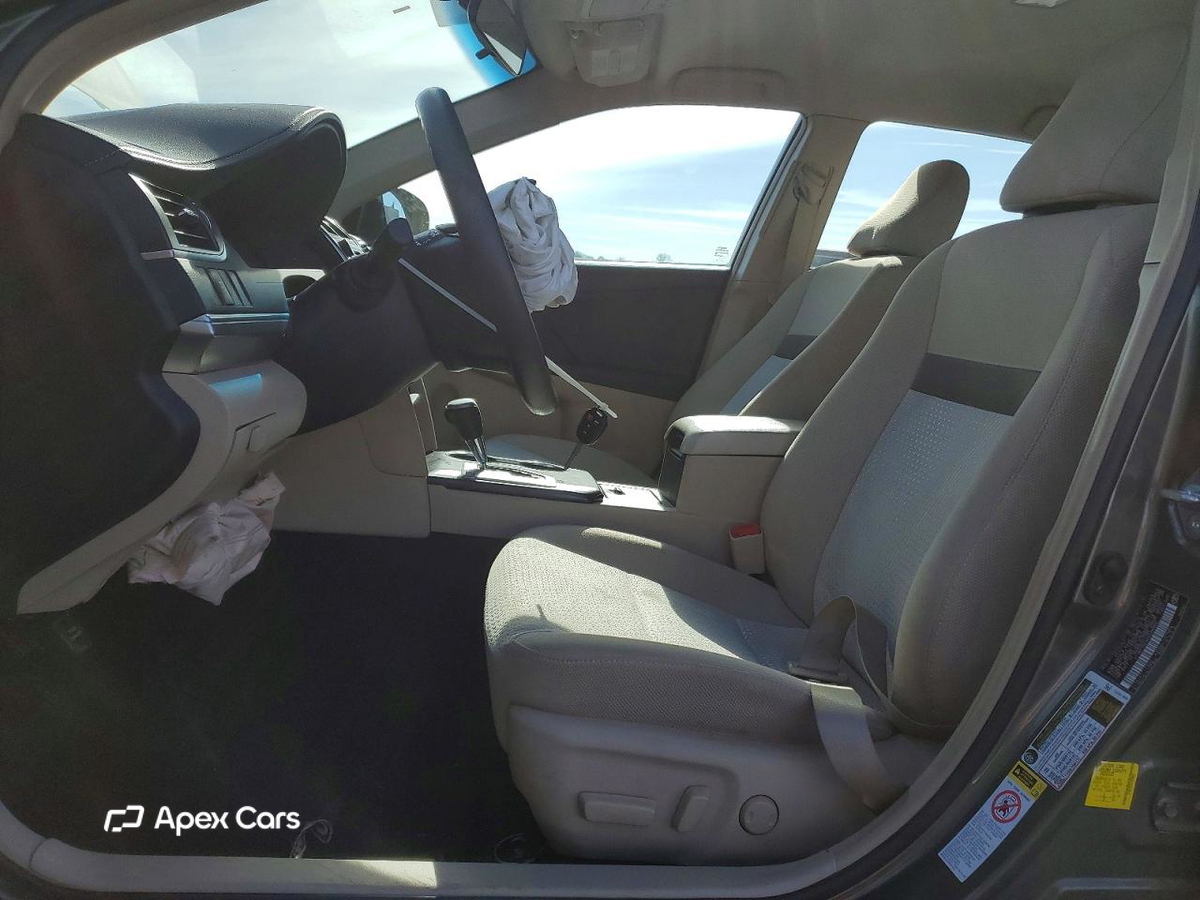 Toyota Camry 2012