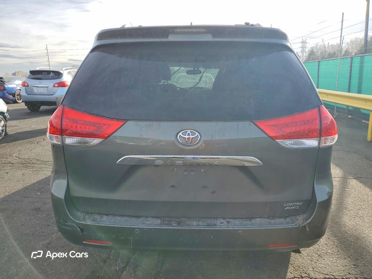 Toyota Sienna 2014