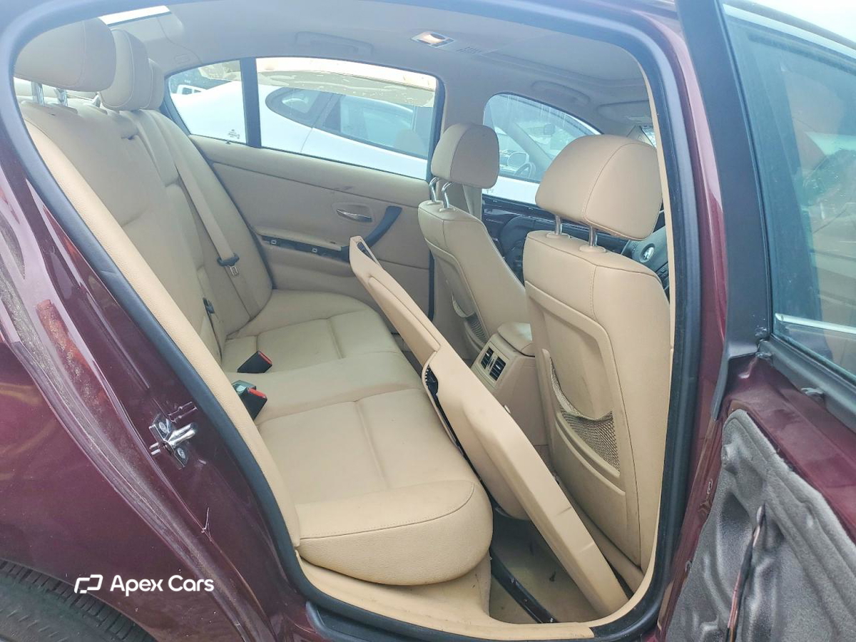 BMW Series 3 2009