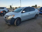 Nissan Versa 2012