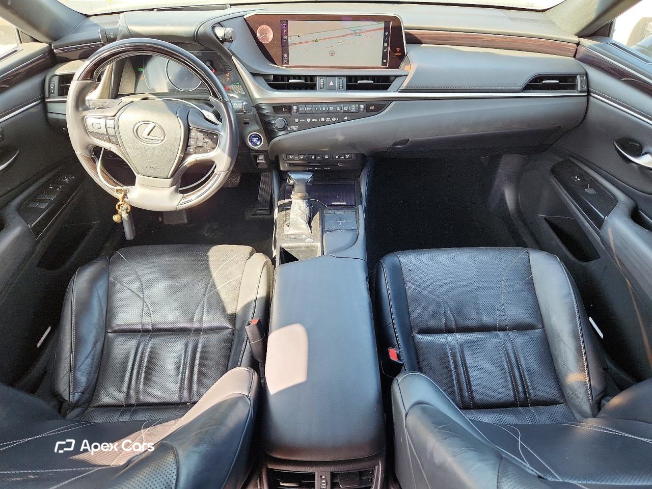 Lexus ES 2019