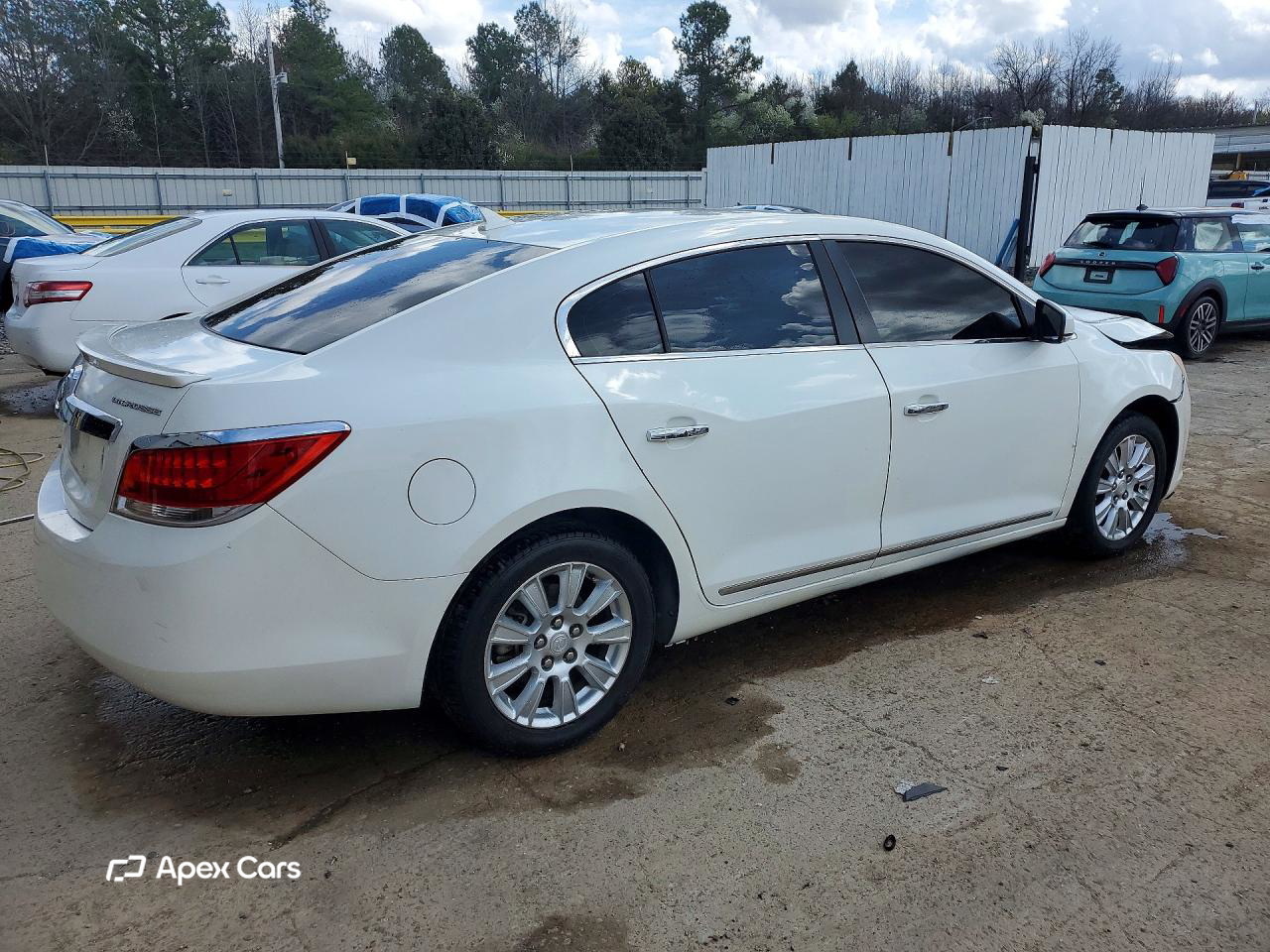 Buick LaCrosse 2012