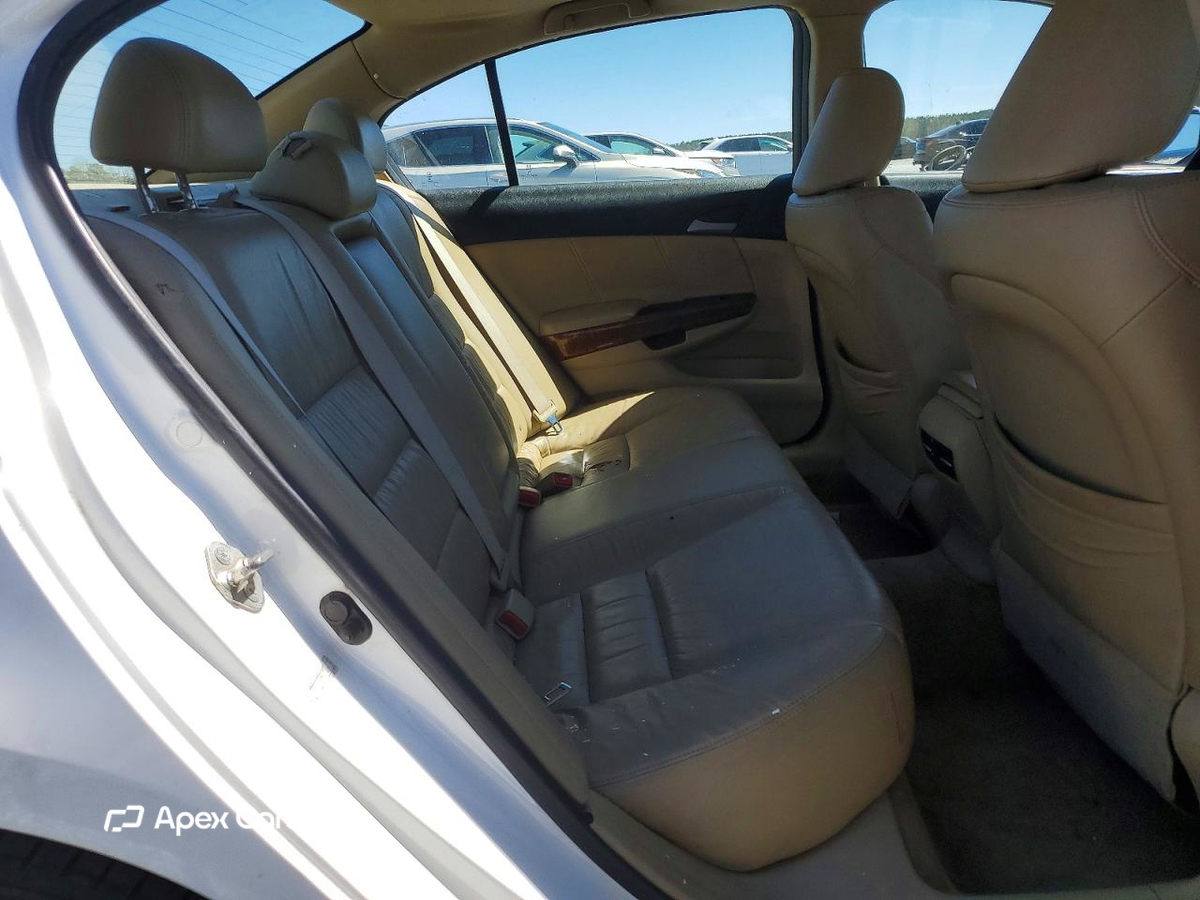 Honda Accord 2011