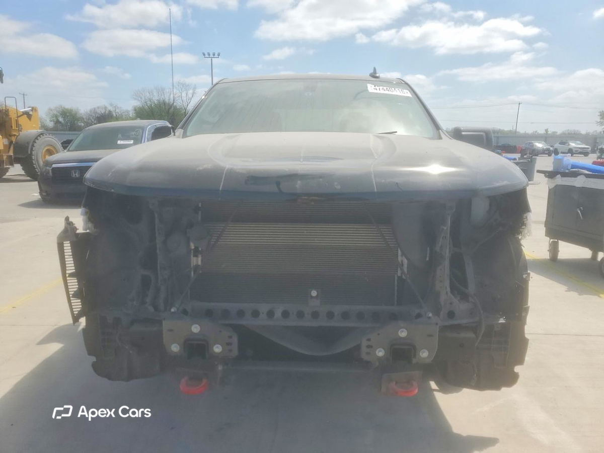 Chevrolet Silverado 2021