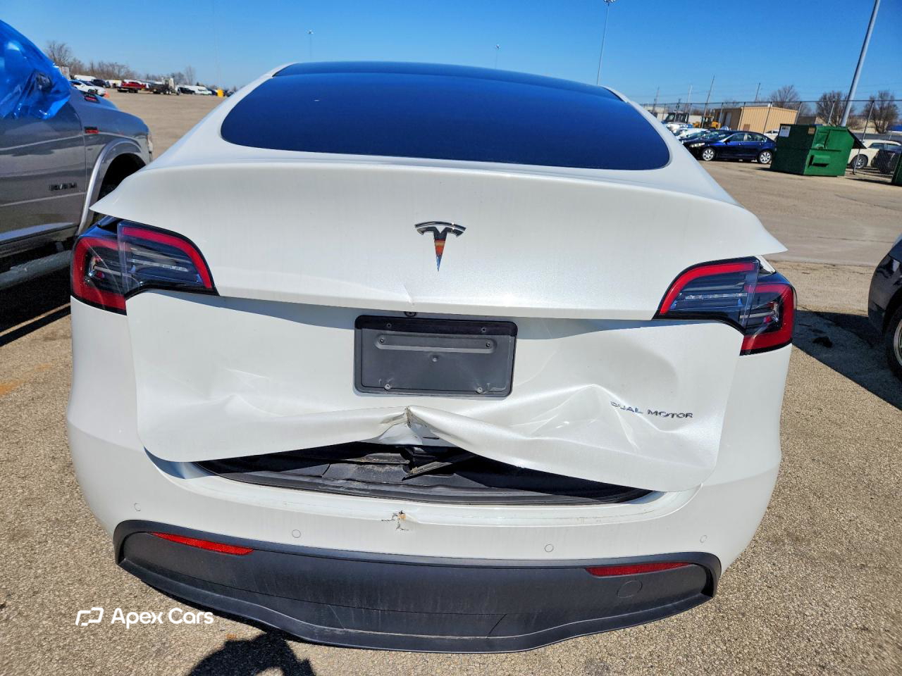 Tesla Model Y 2022