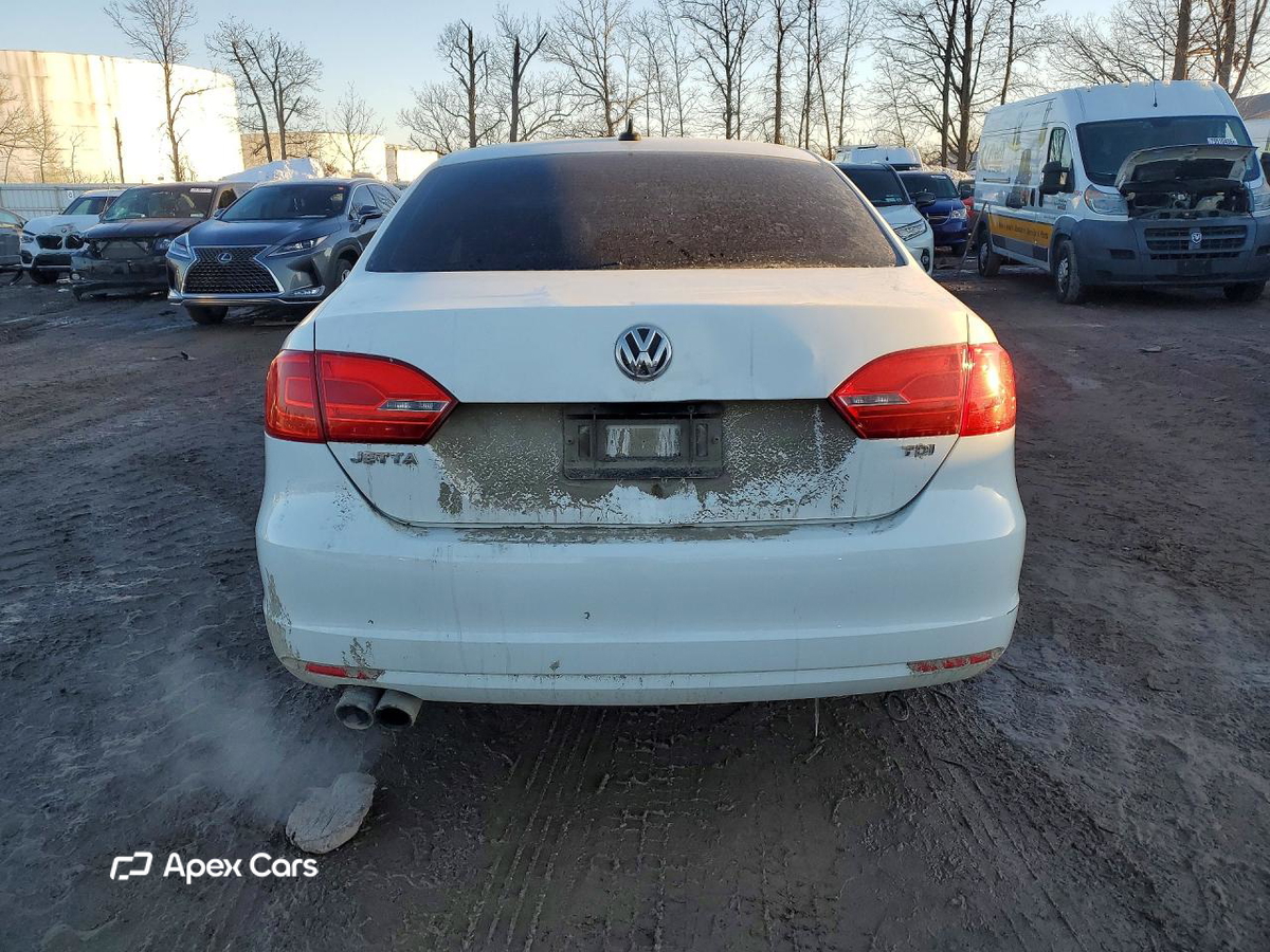 Volkswagen Jetta 2014