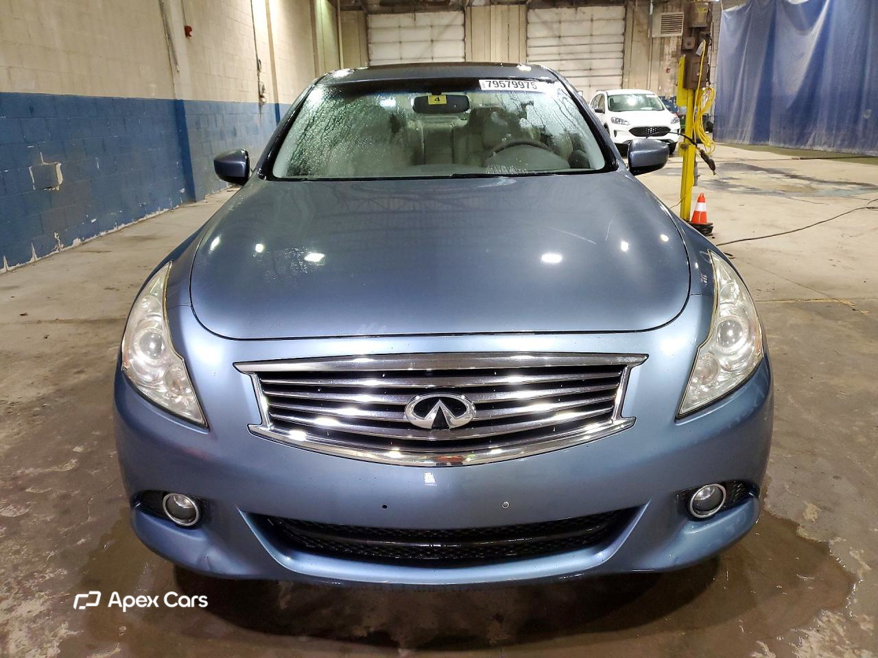 Infiniti G 2010