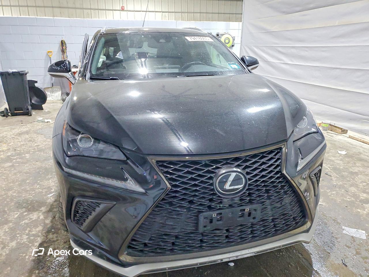 Lexus NX 2021