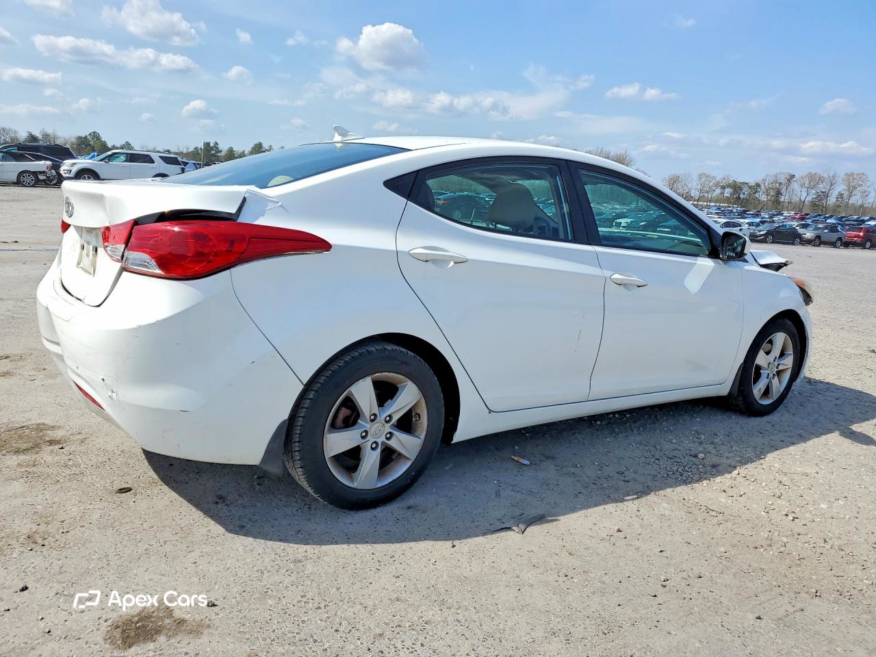 Hyundai Elantra 2013