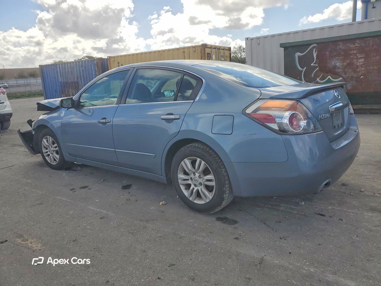 Nissan Altima 2011