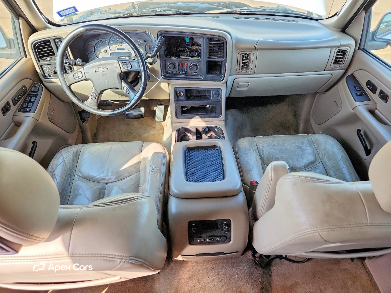 Chevrolet Suburban 2004