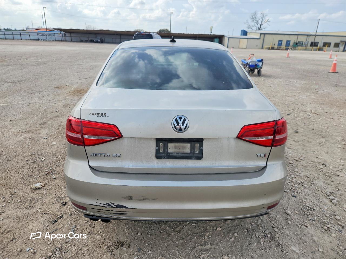 Volkswagen Jetta 2015