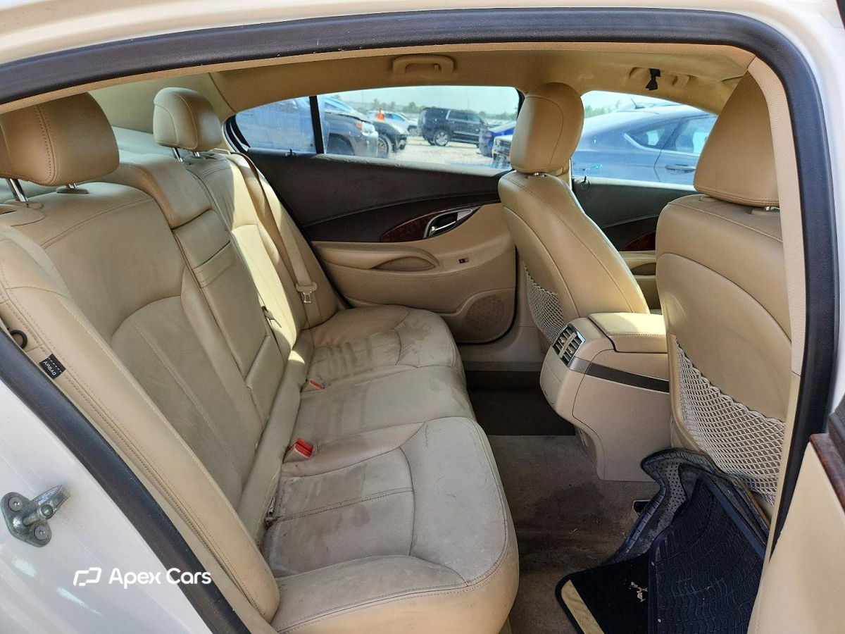 Buick LaCrosse 2012