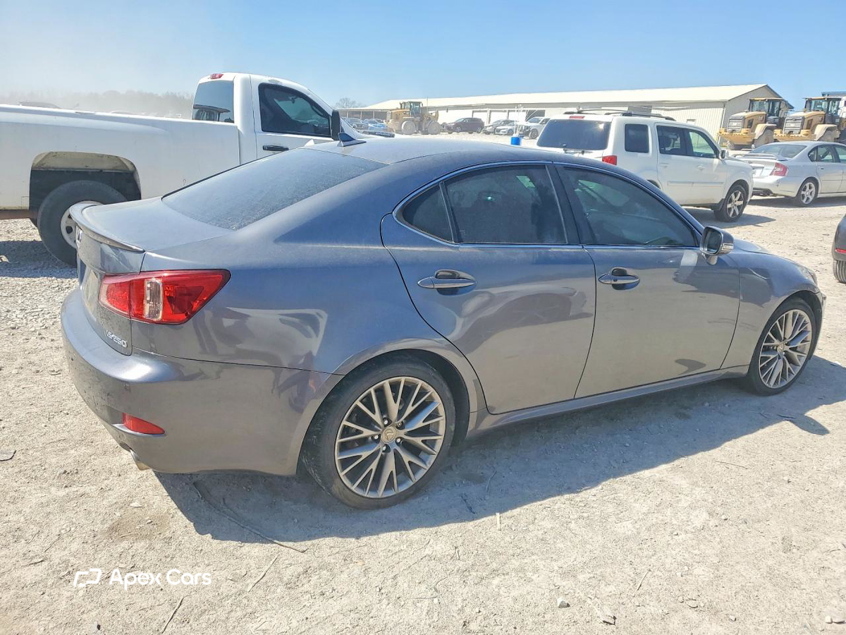 Lexus IS 2013