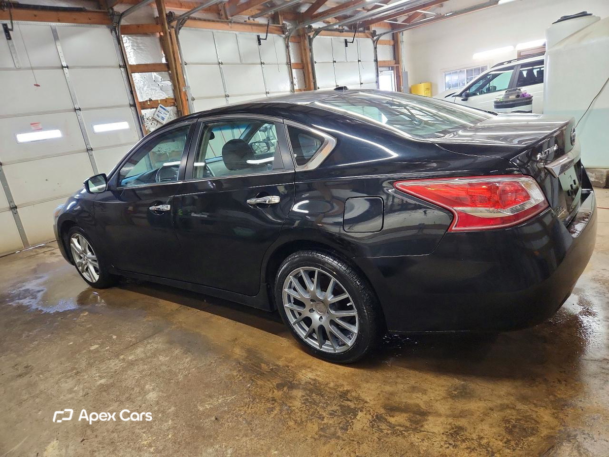 Nissan Altima 2013