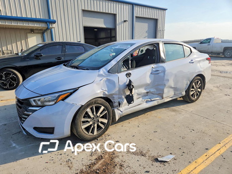 Nissan Versa 2025 - Image 1 of 13