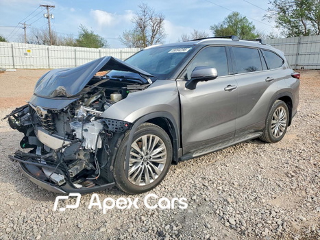 Toyota Highlander 2025 - Image 1 of 13