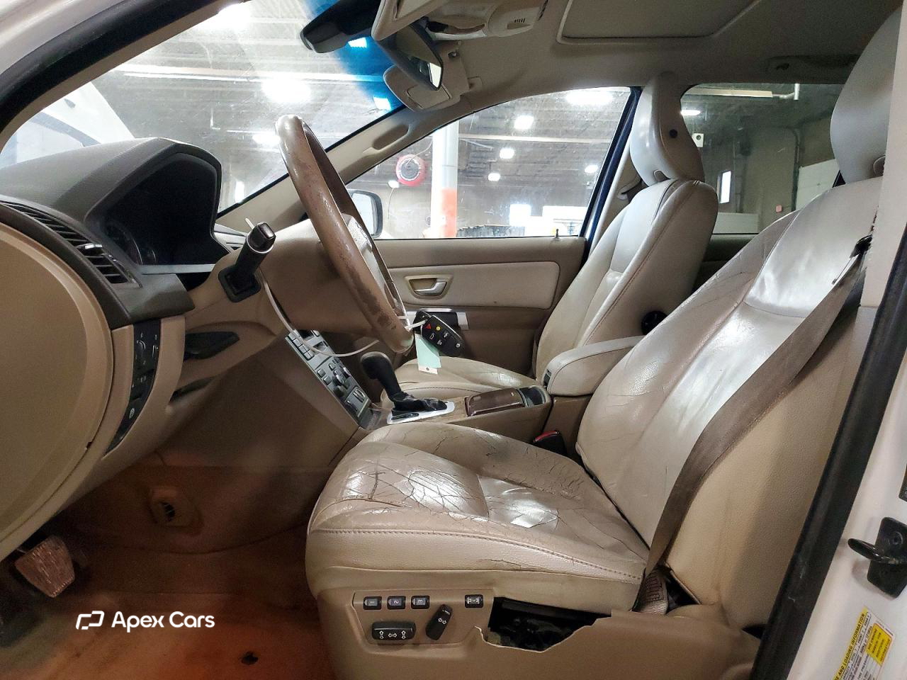 Volvo XC90 2010