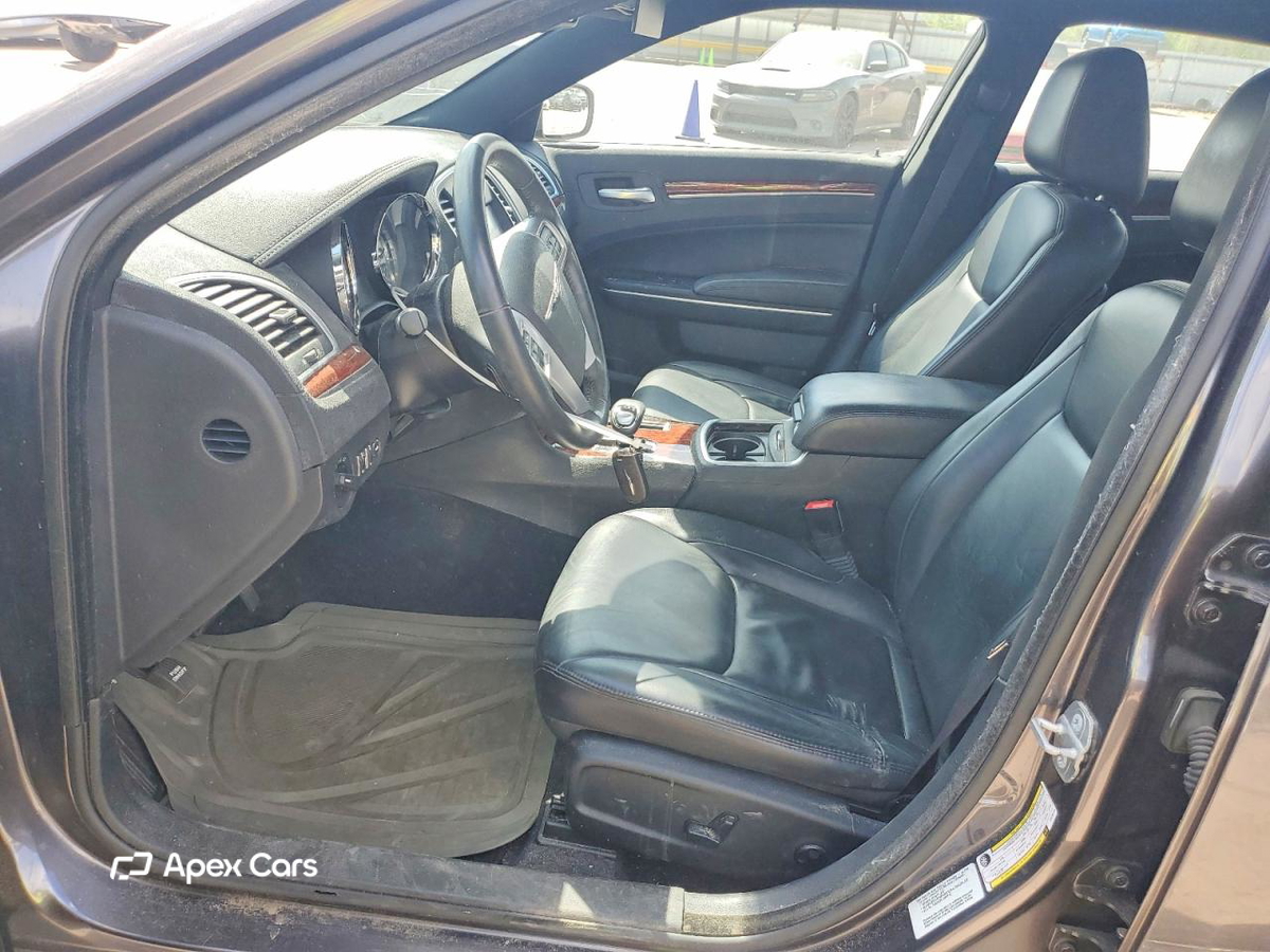 Chrysler 300 2014