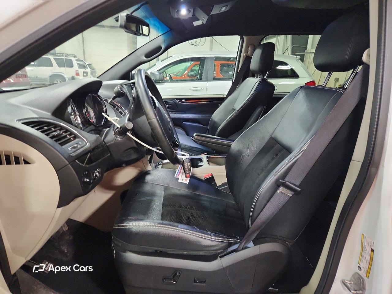 Dodge Caravan 2016