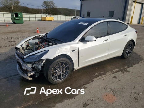 Tesla Model 3 2023 - Image 1 of 5