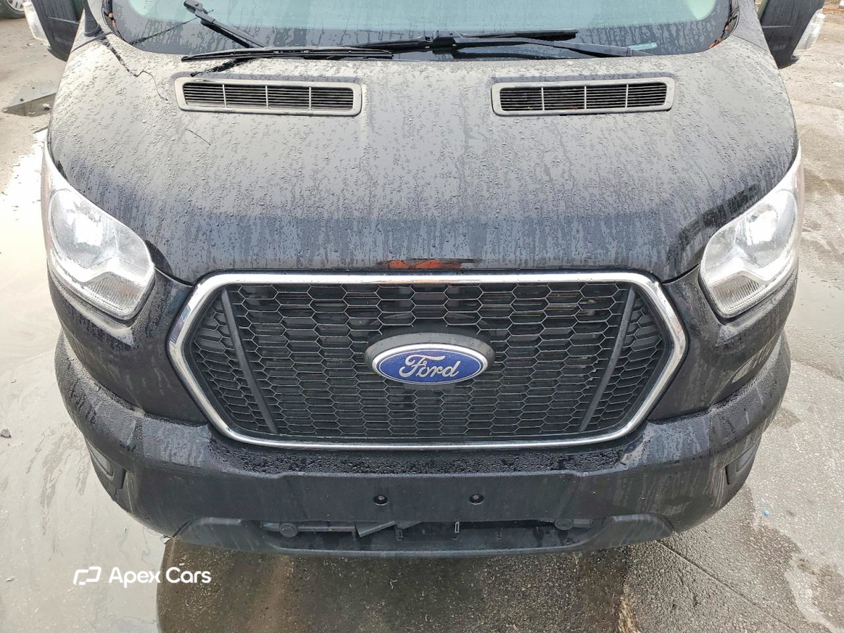 Ford Transit 2021