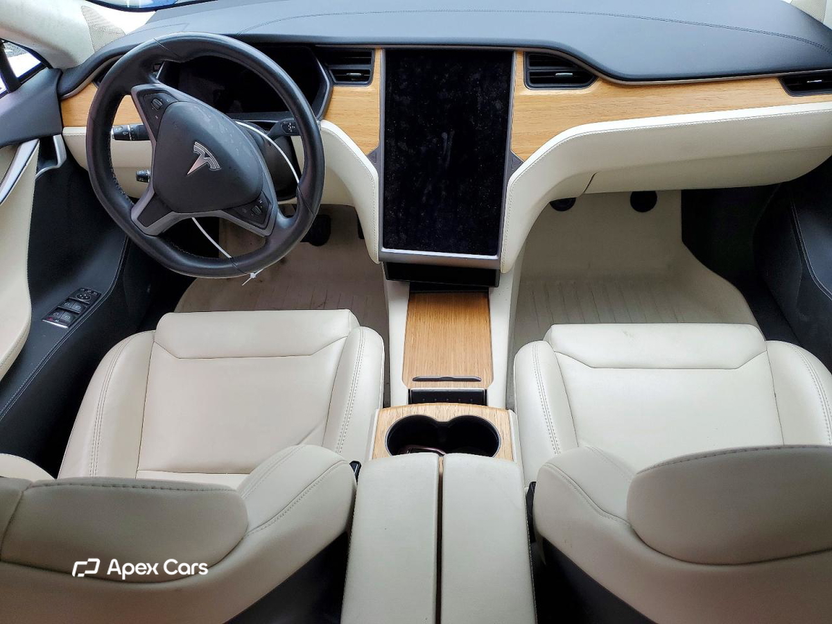 Tesla Model S 2019