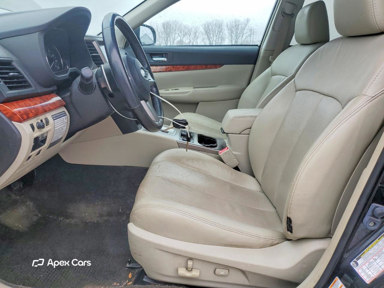 Subaru Outback 2011