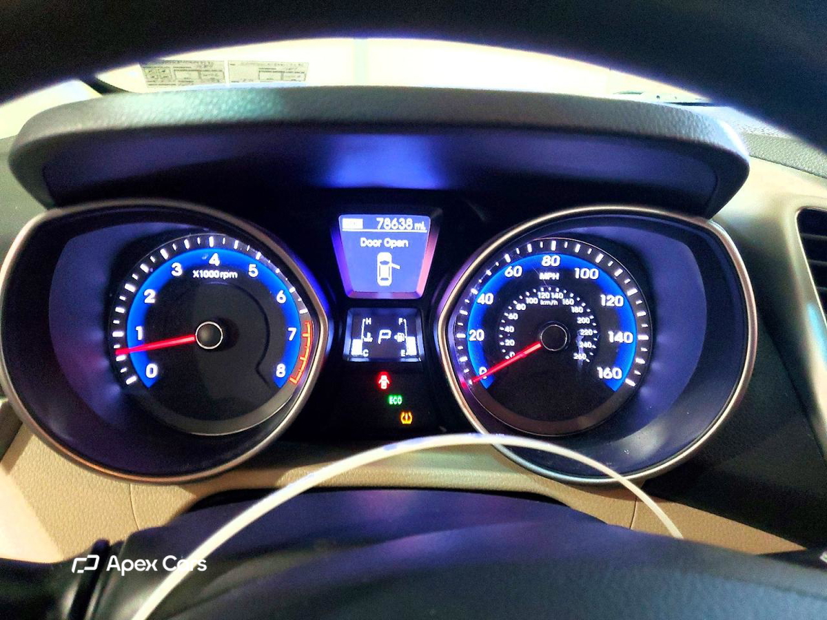 Hyundai Elantra 2013