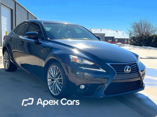 Lexus IS 2015 - Image 1 of 10
