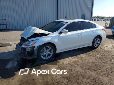 Nissan Altima 2013 - Image 1 of 13